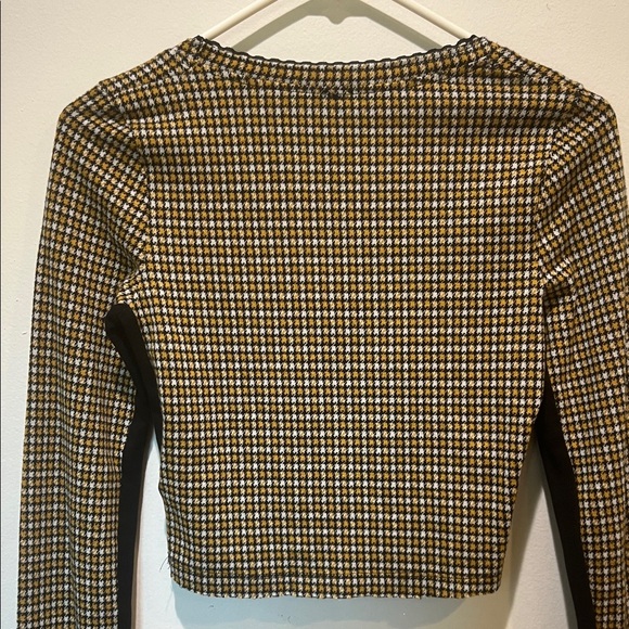 Free People Boston Tee Gold Scoop Neck Cropped Trendy Boho Size Small - Picture 6 of 7